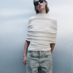 Zara Cream Knit Turtleneck Sweater BNWT